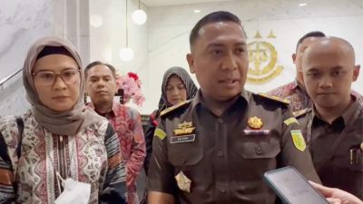 Kajari Indramayu Bersama Bupati Serahkan Data Baru Kasus BPR KR ke Kejati Jabar
