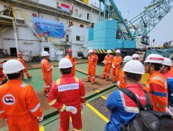 Jaga Integritas Fasilitas, PHE ONWJ Gelar Pipa Penyaluran Bawah Laut