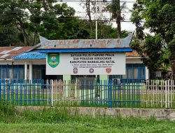 Satuan Polisi Pamong Praja  Mogok Kerja