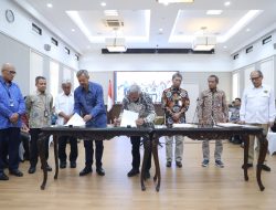 Pertamina Tanda Tangani Kontrak Kerja Sama Pengelolaan WK Peri Mahakam dan WK East Natuna