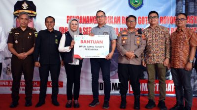 Pertamina Serahkan Bantuan Drum Aspal Tahap 1, Bupati Indramayu: Terima Kasih Pertamina One