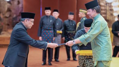 Duta Besar RI Serahkan Surat Kepercayaan kepada Sultan Brunei