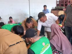 Ketua DPRD Semangati Anak Anak Ikut Sunatan Massal