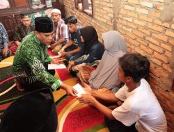 Bupati Madina Serahkan Bantuan Kebakaran
