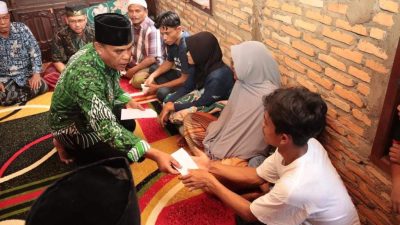 Bupati Madina Serahkan Bantuan Kebakaran