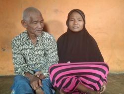 Kakek Miskin Rawat Istri Stroke dan Anak Depres