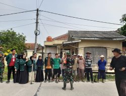 Ciptakan Lingkungan Sehat Mahasiswa  KKM Institut Padhaku Gelar Bakti Sosial Bersama Warga Desa Jayalaksana