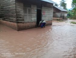 Sungai Aek Namora di Naga Juang Meluap, 4 Desa Terendam Banjir 