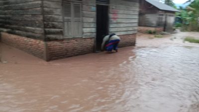 Sungai Aek Namora di Naga Juang Meluap, 4 Desa Terendam Banjir