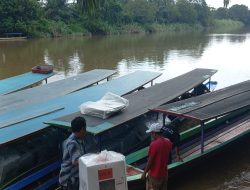 Perjuangan Polres Madina Mengawal Logistik Pemilu di MBG: 5 Jam Naik Perahu Robin 