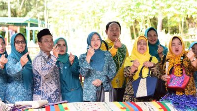 Tim Penilai TP PKK Sumut Monitoring Pelaksanaan Tertib Administrasi PKK, PAAR, UP2K PKK, Hatinya PKK, dan Iva Test
