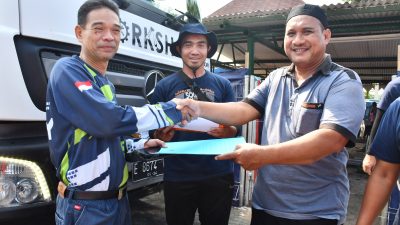 Tebar Kebaikan, Kilang Balongan Distribusikan 132 Bantuan Hewan kepada Masyarakat dan Stakeholder