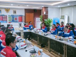 Komisaris dan Direktur BBM dan LPG Aman Jelang Idul Adha Utama Pertamina Bersama Direksi Pertamina Patra Niaga Pastikan Pasokan