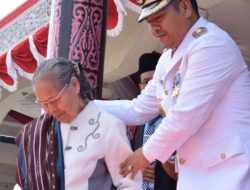 Nasihat dan Doa Ibunda Basaria Untuk Nikson Nababan