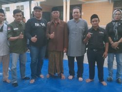 Puluhan Anak Yatim di Indramayu Sumringah Dapat Uang Saku Sekolah dan Es Krim dari Yayasan Tarbiyatus Sughro dan IWO Indramayu