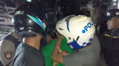 Gerebek Sarang Narkoba, Polisi Sempat Dilempari Warga Dengan Batu