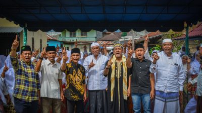 Raja Pidoli Lombang Ajak Warganya Pilih Paslon Harun- Ichwan