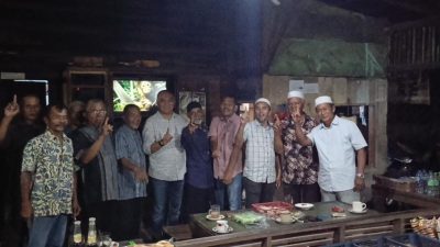 Lopo Kopi Pak Napi Jalan Abri Dikunjungi Harun Mustafa