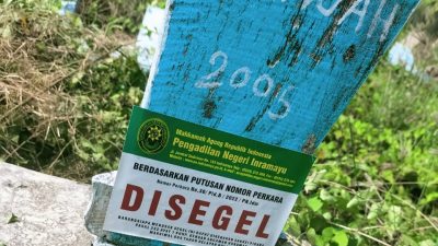 Makam di Indramayu Disegel Pengadilan Negeri Indramayu