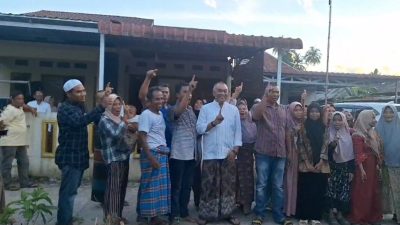Harun di Stop Warga Batang Gadis, Tanda Dukungan Kian Deras Jadi Bupati Madina