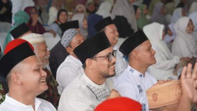 Aura Donal Anjar Simanjuntak-Andri di Acara Berdoa Terpancar Cerah