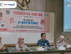 Indramayu Gelar Seminar Parenting Peringati Hari Ibu