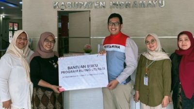 Pertamina Jatibarang Field Donasikan Ratusan Buku untuk Tingkatkan Literasi di Indramayu