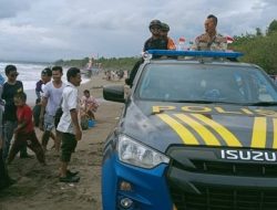 Polisi Gagah Berkorban Demi Nyawa Orang Lain
