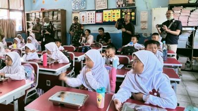 Puluhan Siswa Sukoharjo Keracunan Massal Usai Santap Menu Makan Bergizi Gratis
