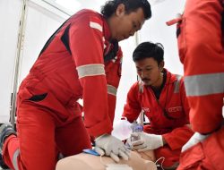 Lomba First Aid, Cara Kilang Balongan Latih Kesigapan Pekerja Tolong Korban Kecelakaan Kerja