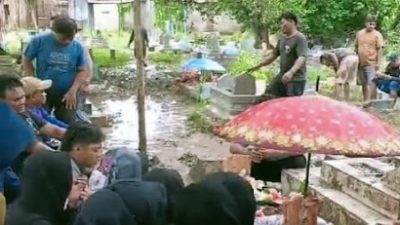 Jenazah 3 ABK Korban Tenggelam Kapal Perahu Nelayan Indramayu Tiba di Rumah Duka