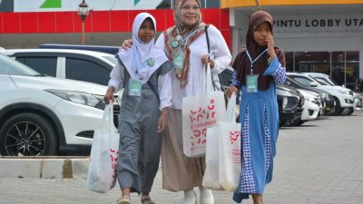 Wujudkan lebaran Ceria, Perwira Pertamina belikan Anak Yatim Baju Baru