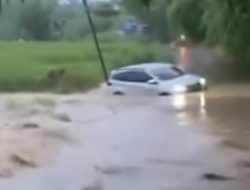 Banjir Landa Bekasi, Ribuan Warga Mengungsi