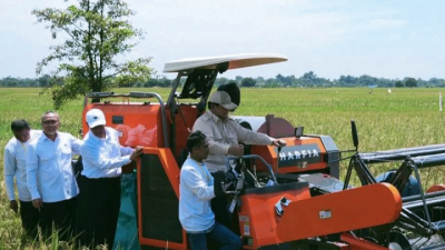Presiden Prabowo Pimpin Panen Raya Nasional di Majalengka: Ketahanan Pangan Makin Kokoh!