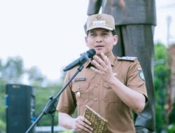 Bupati Lucky Hakim Pimpin Apel Pagi Perdana Pasca Libur Lebaran, Ingatkan ASN Tingkatkan Kinerja dan Layanan Publik