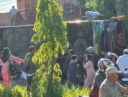 Breaking News: Bus ALS Terguling di Padangpanjang, Diduga Rem Blong!