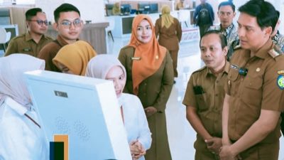 GEBRAKAN LUCKY HAKIM: 1.000 Perizinan Usaha Tuntas dalam Sebulan, Investor Sumringah!