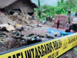 Tragedi di Purworejo: Truk Tabrak Angkot, 11 Guru SD Asal Magelang Tewas Saat Hendak Takziah