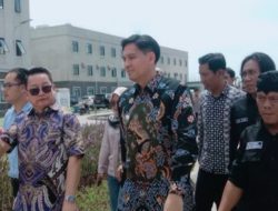 Karpet Merah Terbentang di Indramayu? Bupati Klaim Investor Puas dan Keamanan Terjamin!