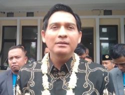 Bupati Lucky Hakim Tegas: Gedung Parpol Akan Ikut Dikosongkan!