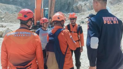 Tim SAR Gabungan Temukan Korban Tewas ke-21 di Longsor Gunung Kuda, Empat Penambang Masih Hilang