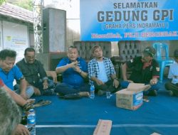 Jurnalis Indramayu Ancam Demo Besar-besaran, Tolak Pengosongan Gedung Graha Pers!