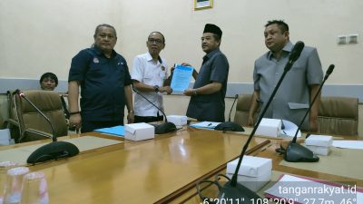 Bupati Lucky Hakim Ngotot Kosongkan Gedung Pinjaman, PDIP Indramayu Ancam Kerahkan Kekuatan Politik!