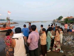 Pelajar di Indramayu Tenggelam Saat Berenang di Laut, Satu Orang Berhasil Diselamatkan