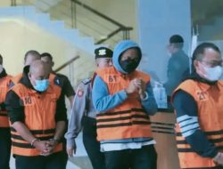 Wamenaker Immanuel Ebenezer Nangis Saat Dibawa ke Tahanan KPK
