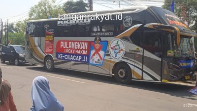 Geger di Hari Jadi! Massa “GRI” ‘Usir’ Bupati Lucky Hakim dari Indramayu: “Dia Tidak Amanah!”