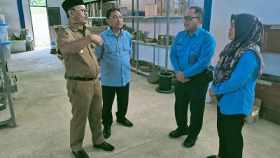 BIKIN GEMPAR! Wabup Indramayu Syaefudin ‘Sidak’ PDAM Tirta Darma Ayu, Bongkar Transparansi Keuangan dan Air Kuning-Kuning