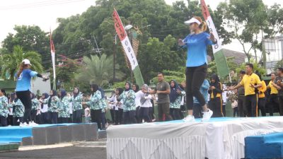 Kompak! Kodim 0616/Indramayu Ajak TNI-Polri & Pemda Senam Bareng Rayakan HUT Korem 063