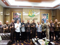 Kunjungi Kajati Jabar, Kilang Pertamina Balongan Komitmen Jalankan Operasional Dengan Tata Kelola Yang Baik