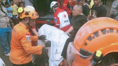 HOROR DI SLEMAN! 3 Pekerja Tertimbun Saat Gali Septictank, 1 Tewas Tragis di Lokasi